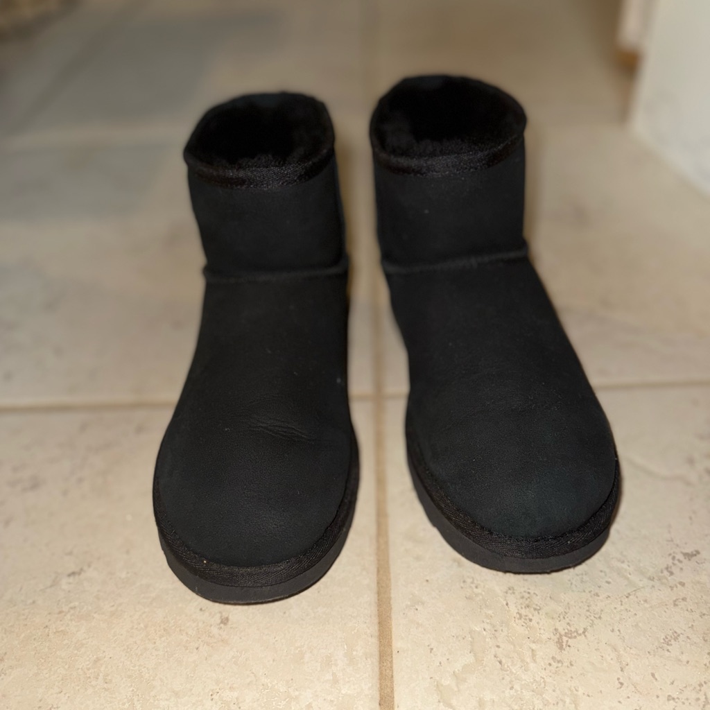 Ugg Classic Mini